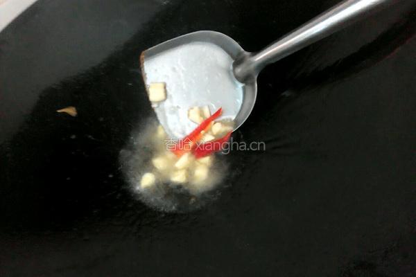 小龙利鱼干炒大白菜的做法图解6