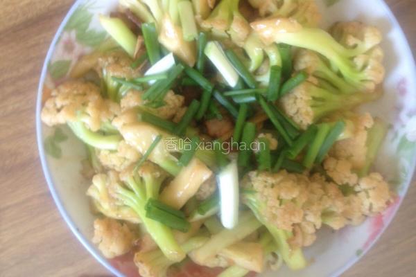 腊肉炒菜花的做法图解6