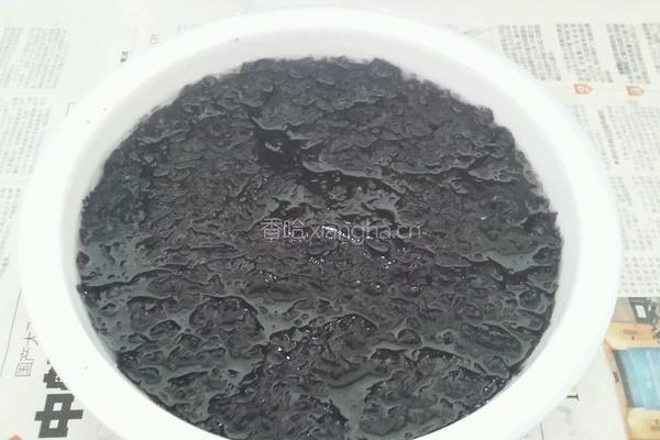 猪脚紫菜汤的做法图解3