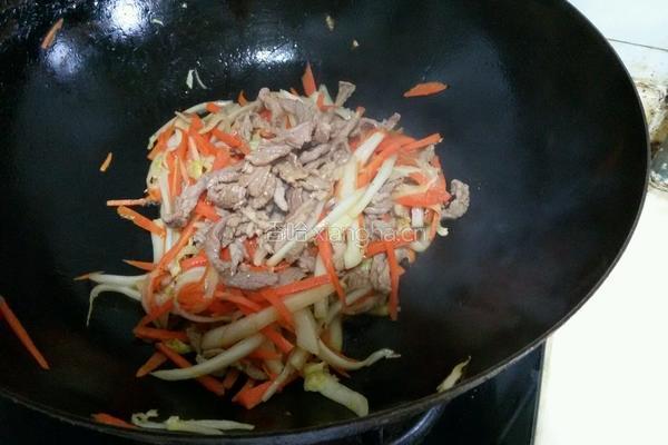 豆皮包菜的做法图解7