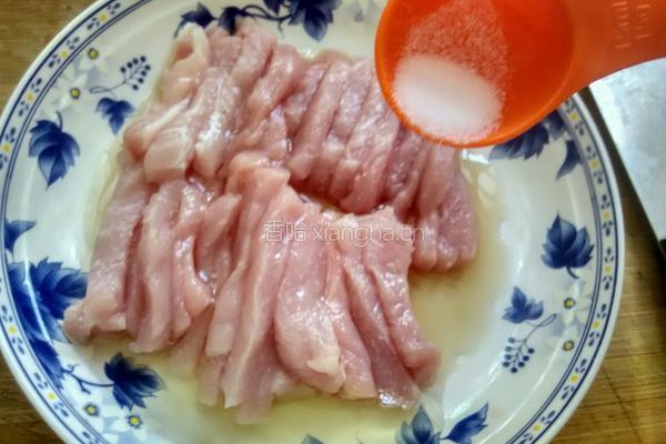 糖醋里脊的做法图解2