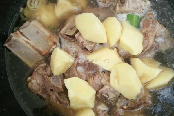 特制排骨炖豆角土豆的做法图解5
