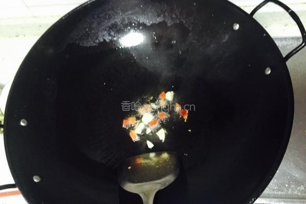 沙茶牛肉爆青椒的做法图解3