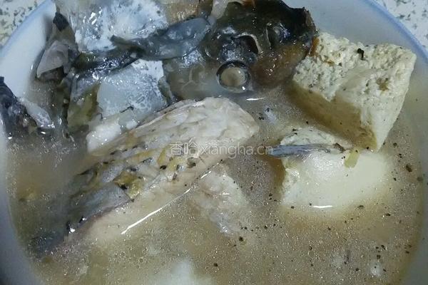 草鱼炖豆腐的做法图解3