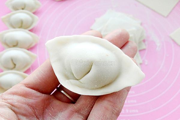 胡萝卜木耳鲜肉馄饨的做法图解15