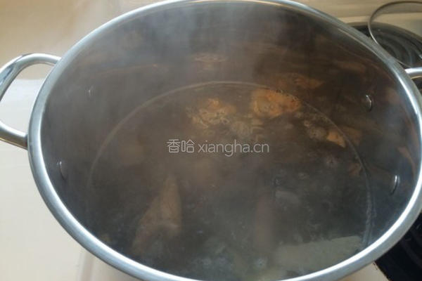 乌鸡淮山牛蒡汤的做法图解3