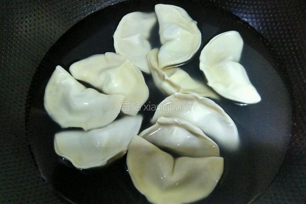 煎饺的做法图解1