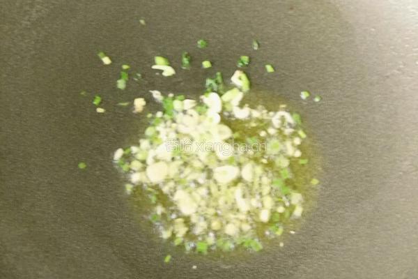 干虾紫菜蛋花汤的做法图解2