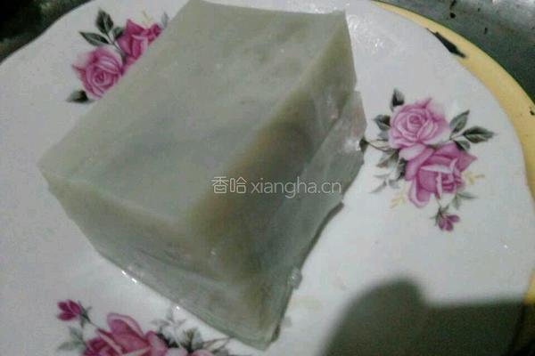 凉粉的做法图解1