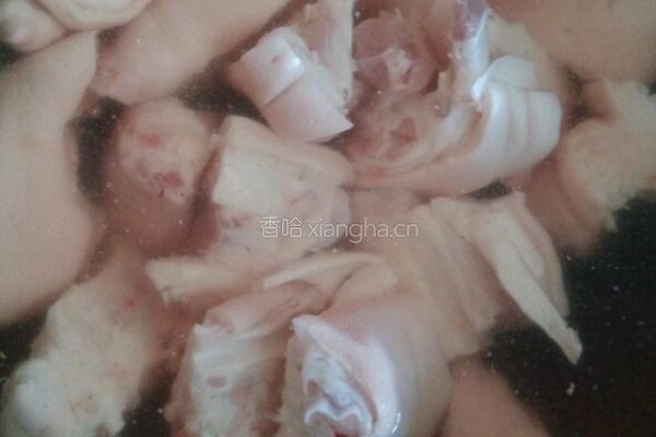 烤猪蹄的做法图解1
