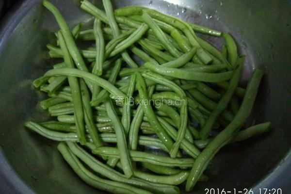 东北炖-芸豆炖土豆的做法图解2