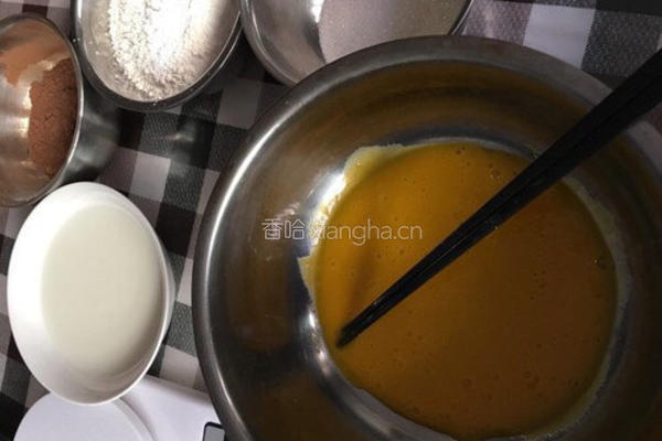 抹茶奶油蛋糕的做法图解1