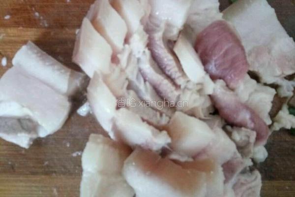 芹菜炒回锅肉的做法图解2
