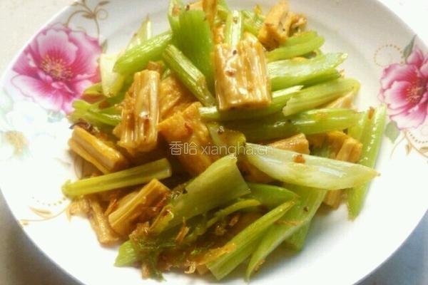 西芹腐竹的做法图解8