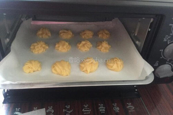 椰蓉奶香泡芙的做法图解11