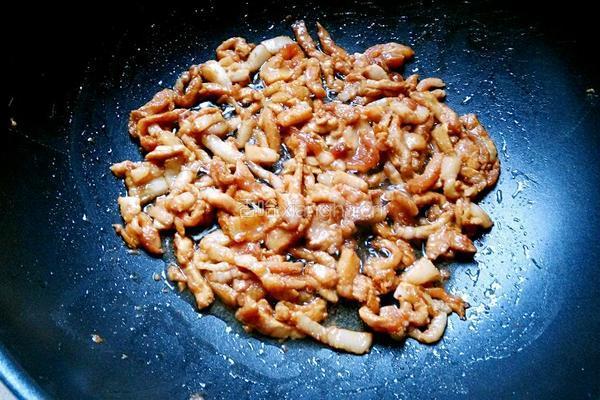 蒜苔肉丝捞面的做法图解5