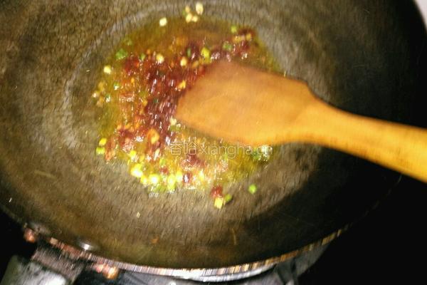 蟹味菇烩豆腐（改良版麻婆豆腐）的做法图解5