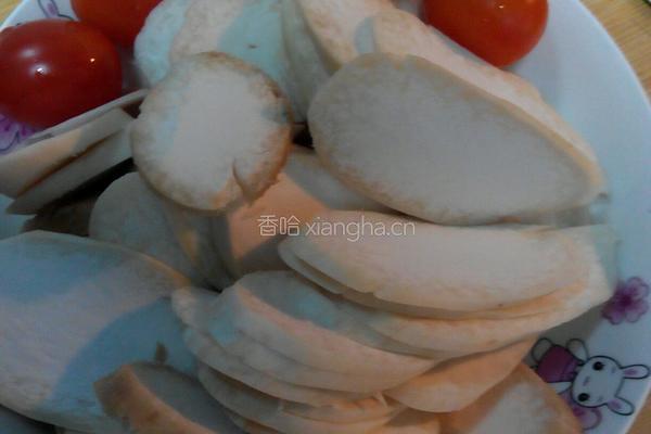 杏鲍菇炒胡萝卜的做法图解2