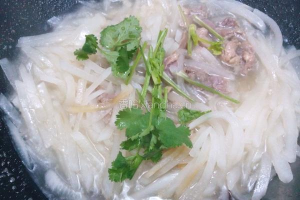 瘦肉萝卜汤的做法图解8