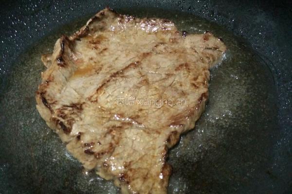 黑胡椒乌冬面牛排的做法图解11
