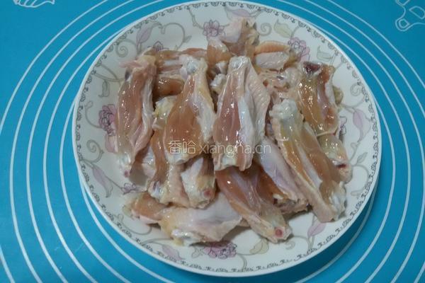 老干妈烧鸡翅的做法图解2
