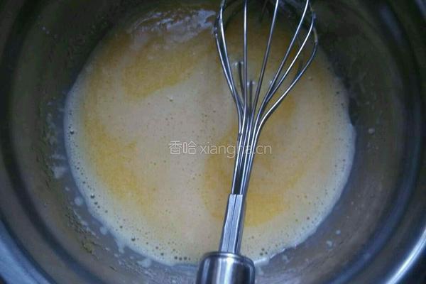 戚风蛋糕(6寸)的做法图解6