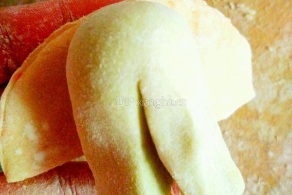 豆沙馅玫瑰花的做法图解8