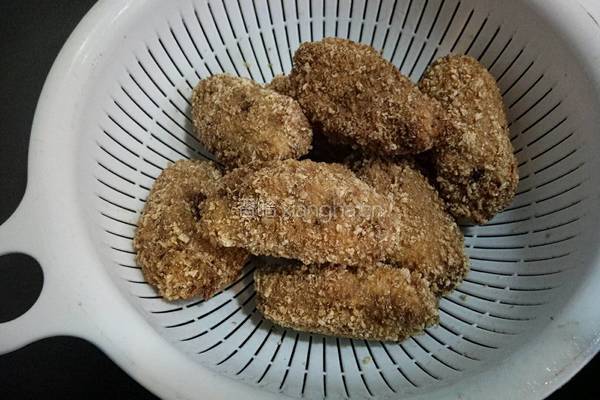 椒盐炸鸡翅的做法图解14