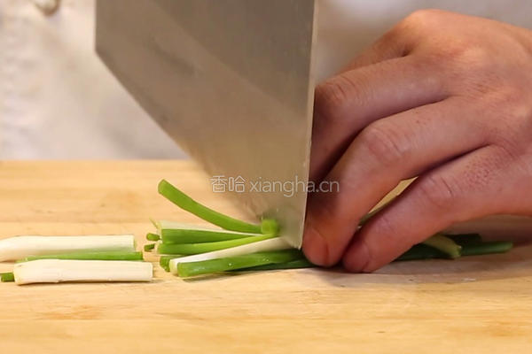 干炸小黄鱼的做法图解1