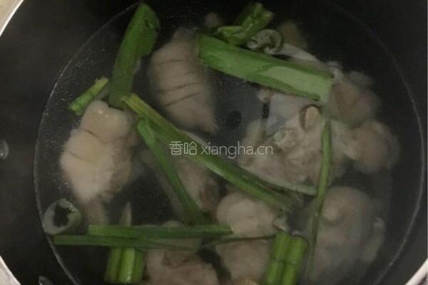 暖心水果猪蹄的做法图解3
