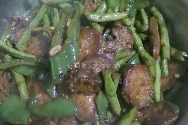 广式香肠炒豆角