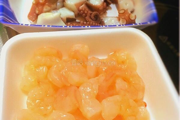 泰国风味炒章鱼虾仁的做法图解1
