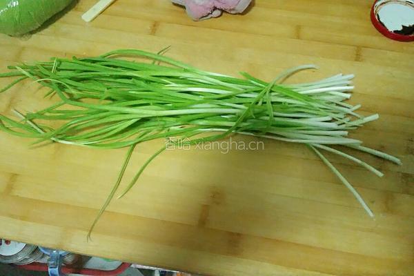 彩色酸菜水饺的做法图解3