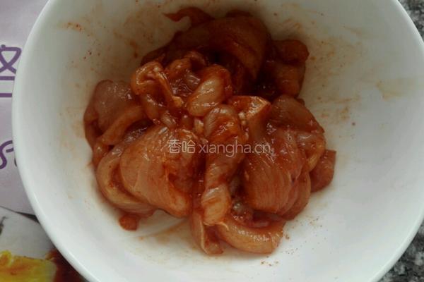 奥尔良鸡肉披萨的做法图解4