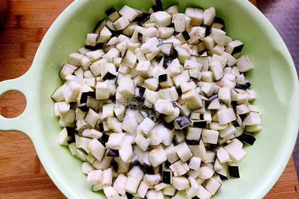 豆渣蒸包（茄子肉馅）的做法图解13