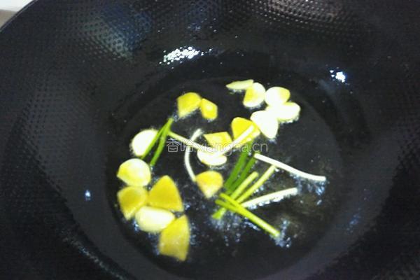茄汁大虾的做法图解3