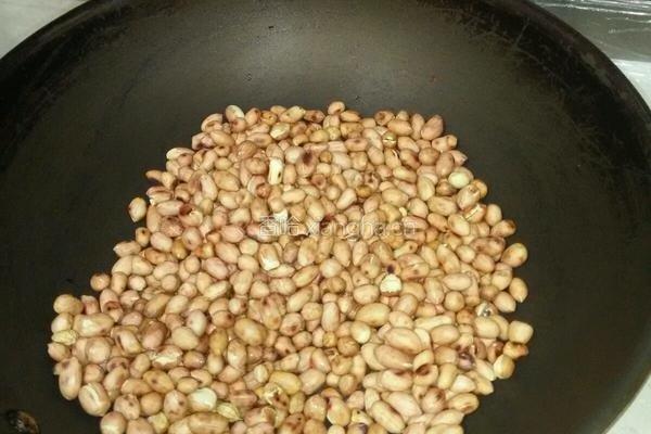原味花生牛扎糖的做法图解2