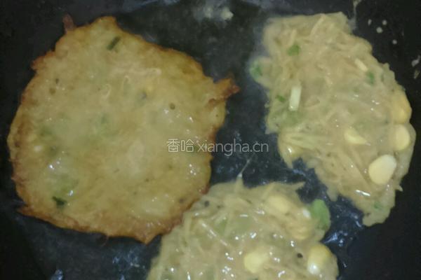 土豆煎饼的做法图解3