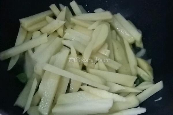 葱香肉酱土豆泥的做法图解3