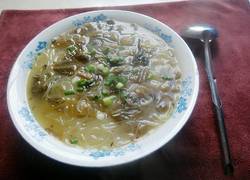酸菜粉丝汤
