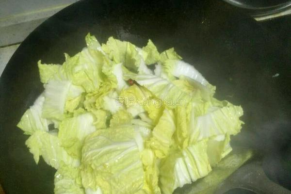 酸辣白菜的做法图解4