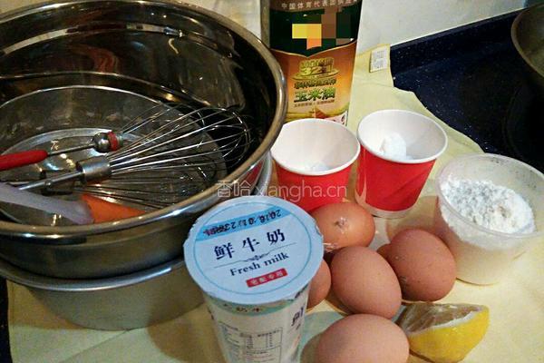 巧克力碎奶油蛋糕的做法图解1