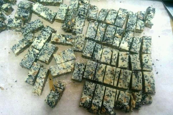 黑芝麻牛轧糖的做法图解9