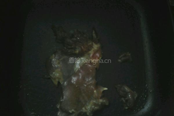 煎鸡腿肉的做法图解4