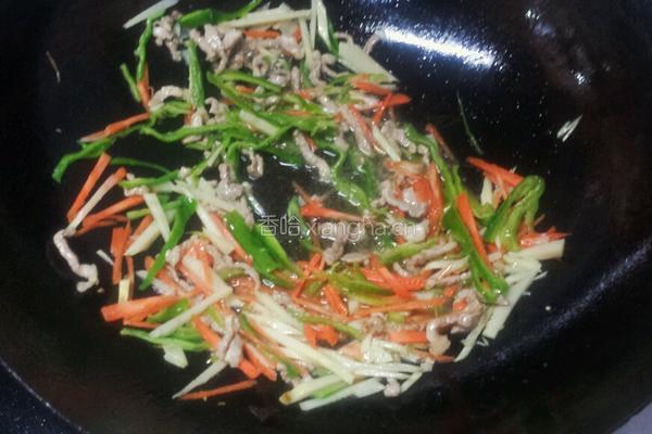 木耳炒肉的做法图解4