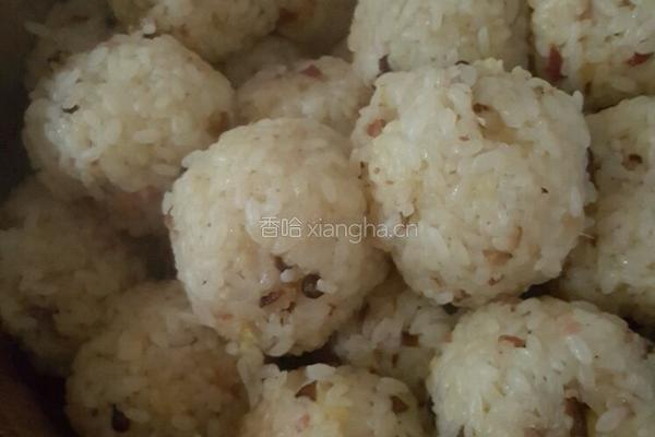 腊肉糯米圆子