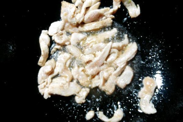 青椒胡萝卜丝炒肉的做法图解4