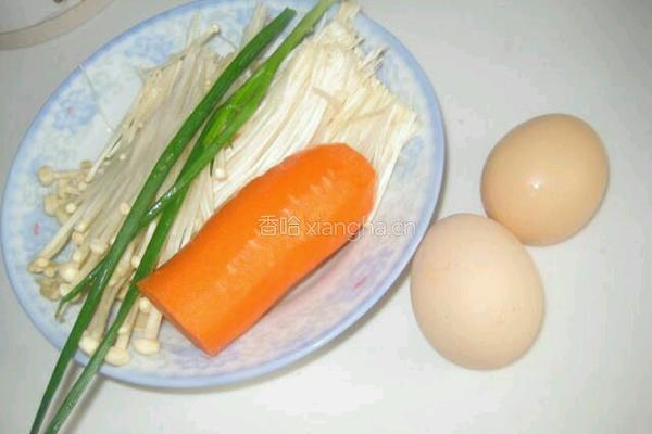 金针菇炒鸡蛋的做法图解1