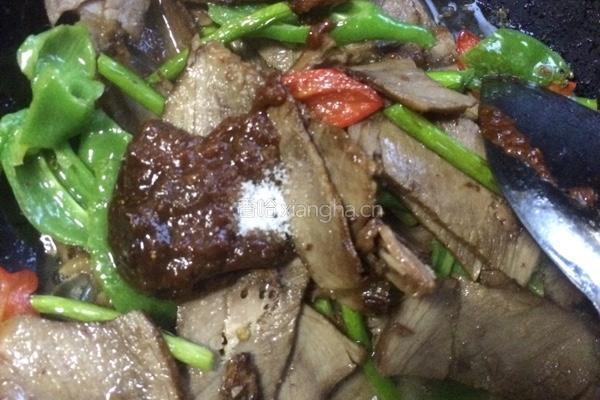 回锅牛肉的做法图解5