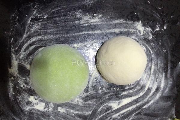 韭菜鸡蛋虾仁 “白菜”饺的做法图解2